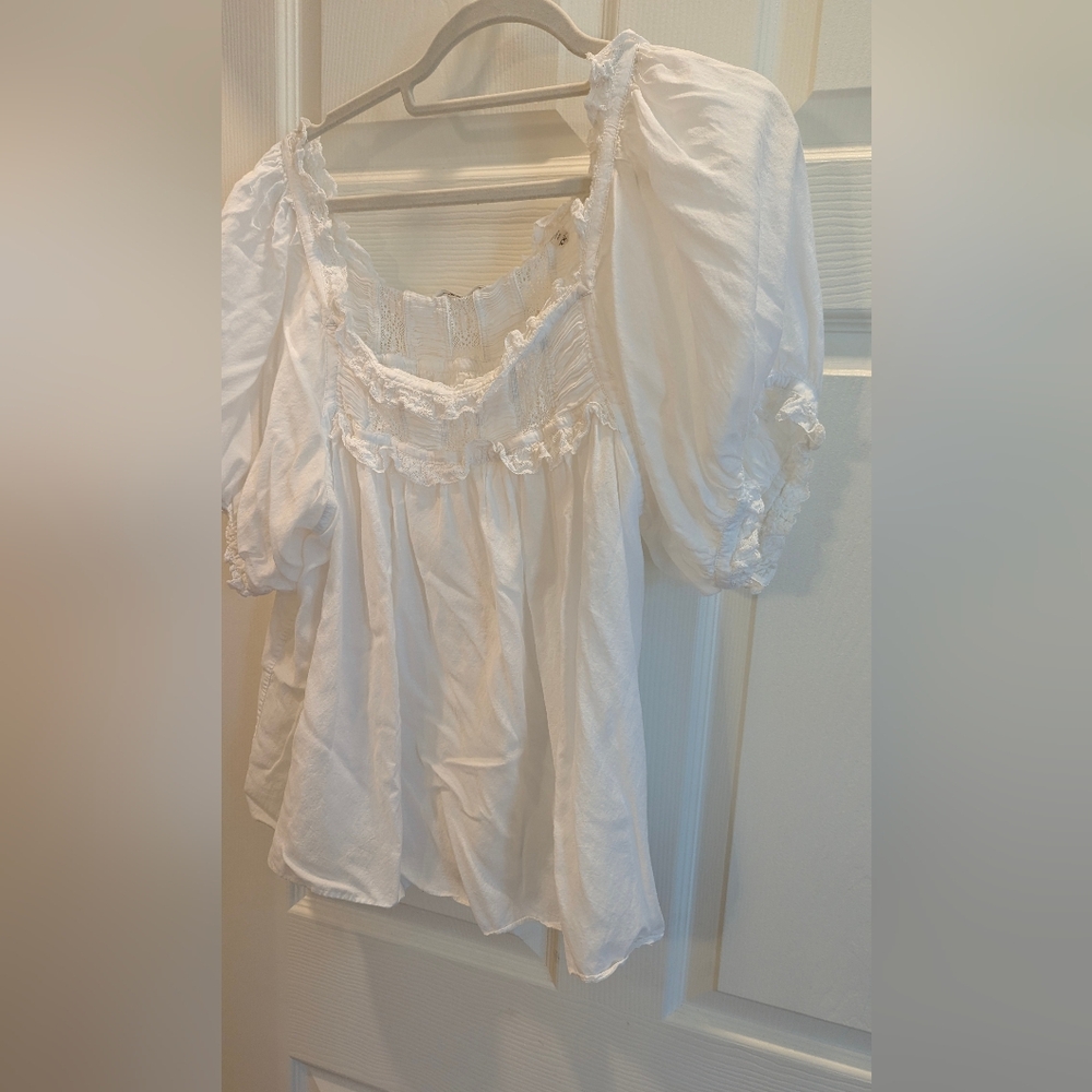 Doen Frances Women's White Top - Picture 2 of 5